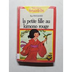 La petite fille au kimono rouge