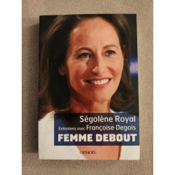 Femme debout