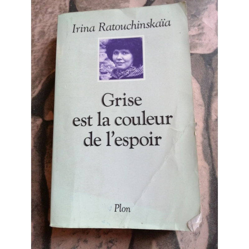 Grise Est La Couleur De L'espoir