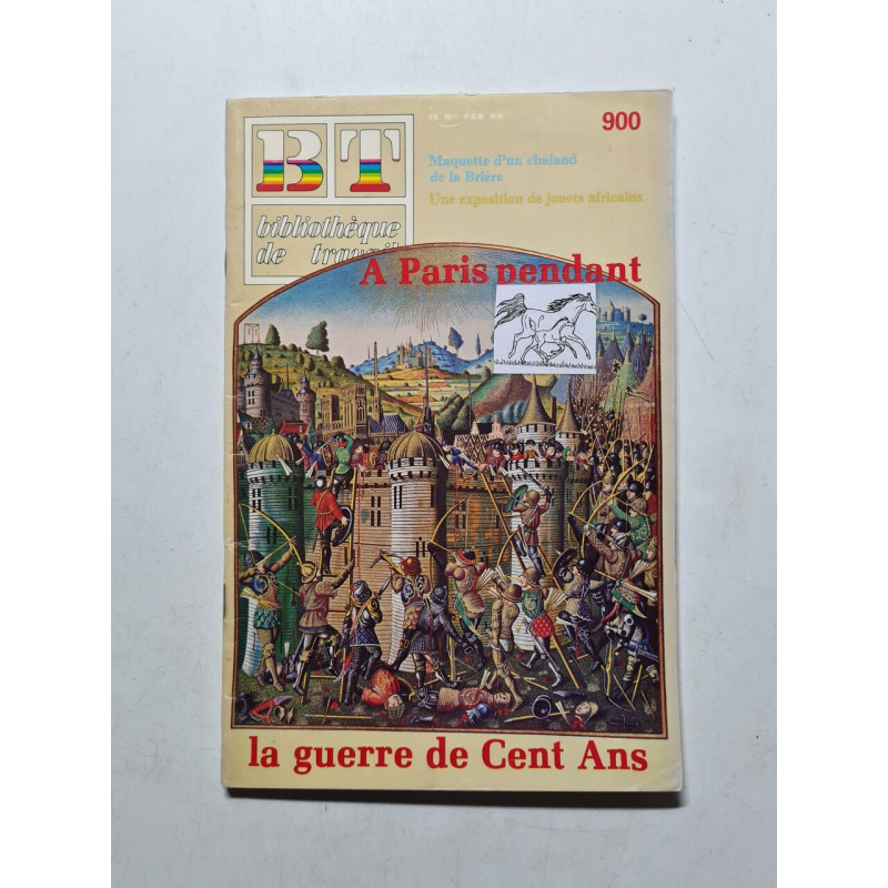 Bibliotheque de travail A Paris pendant la guerre de Cent Ans nº 900