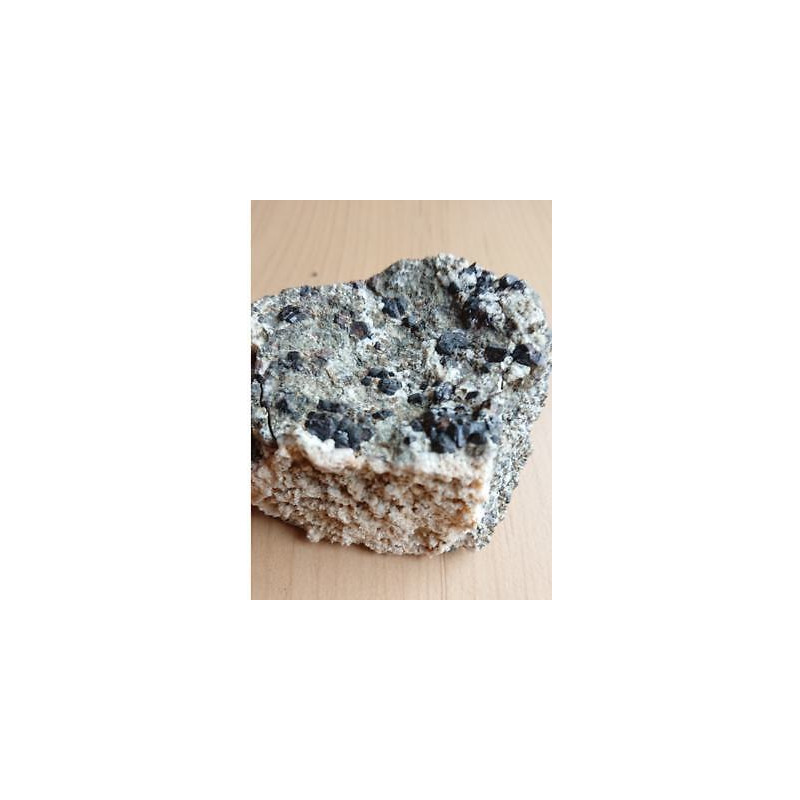 Magnetite RMA3 310g 64mm59mm