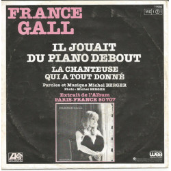 Il Jouait Du Piano Debout