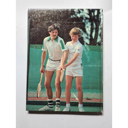 Dien jouer au Tennis