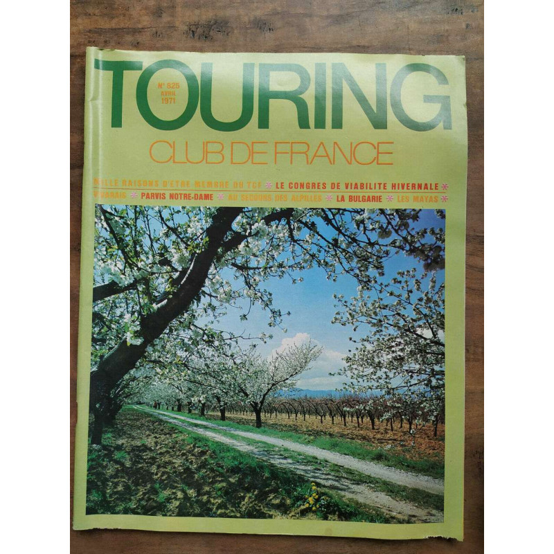Touring club de France n825 Avril 1971