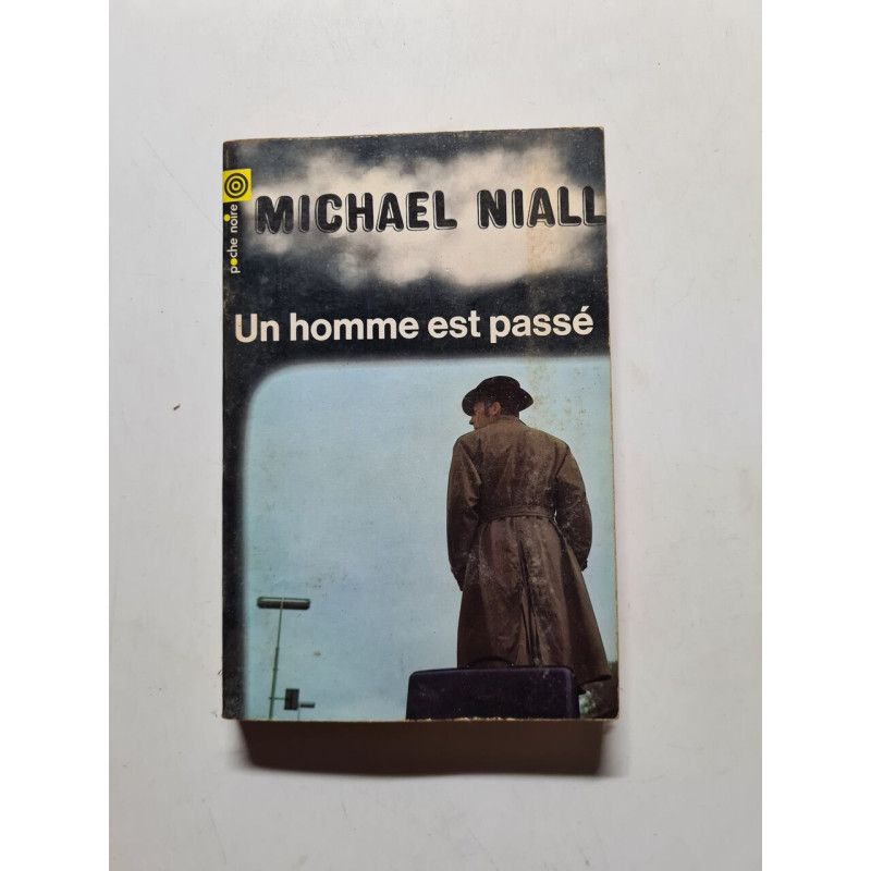 Un homme est passé