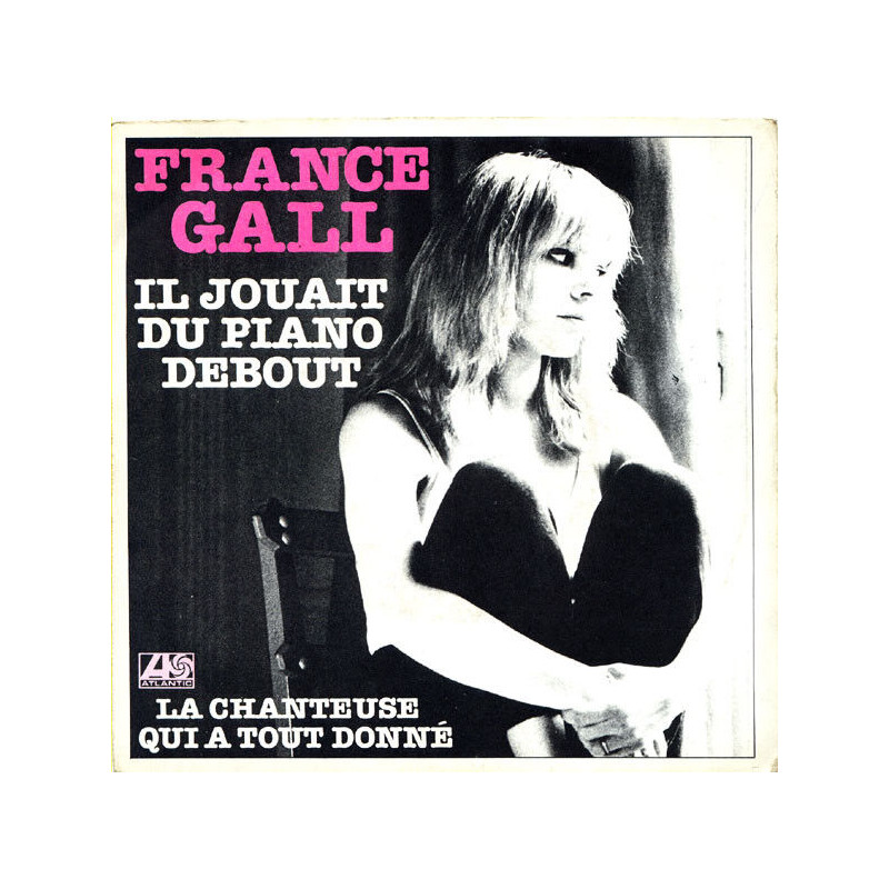 Il Jouait Du Piano Debout