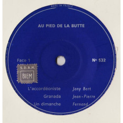 Souvenir Du Cabaret : Au Pied De La Butte