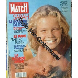 PARIS MATCH - SARAH LE SOURIRE DE ROMY - 2101