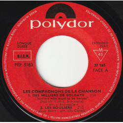 Des Milliers De Soldats / Les Souliers / Mon Espagnole / Mets Ton...