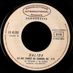 Ils Ont Changé Ma Chanson Ma / Ram Dam Dam