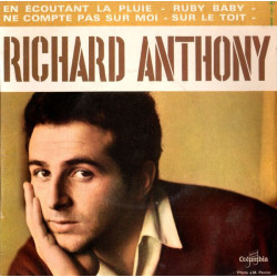 En Écoutant La Pluie