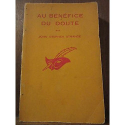 au bénéfice du doute Le Masque N785 Champs-Elysées