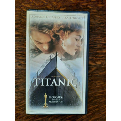 Cassette Vidéo - Titanic Film avec Leonardo DiCaprio Kate Winslet