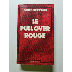 Le pull over rouge