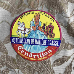 Fromage extra-fin - FABRIQUÉ EN CHARENTE-MARITIME