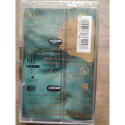 Entre sourire et larmes Cassette Audio-K7 NEUF SOUS BLISTER