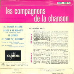 2 - Aux Marches Du Palais