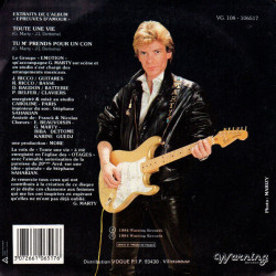 Toute Une Vie / Tu M'prends Pour Un Con