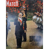Paris Match N° 1051