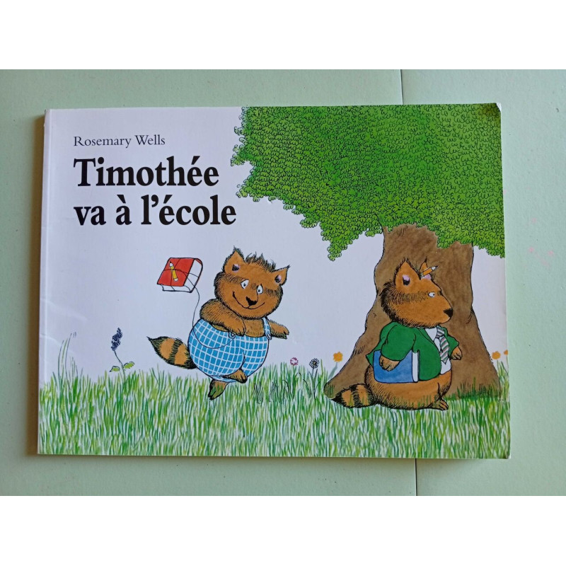 Timothée va à l'école