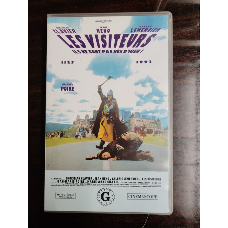 VHS - Les Visiteurs Ils Me Sont Pas Nés D'Hier