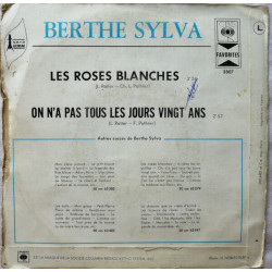 Les Roses Blanches