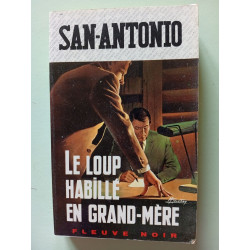 Le loup habillé en grand-mère