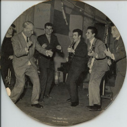 Le Twist Du Canotier