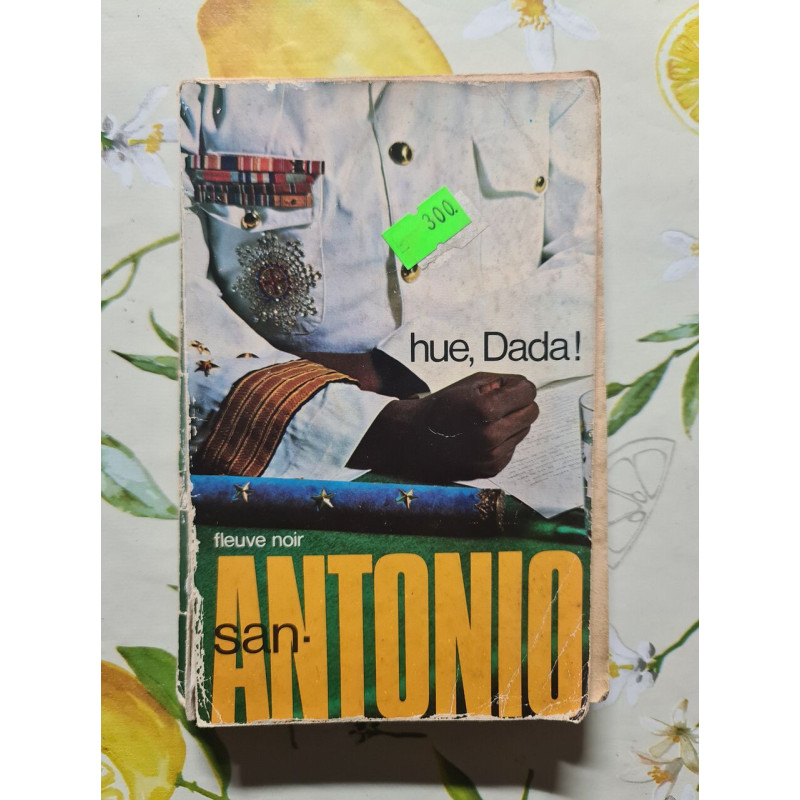 San Antonio: Hue Dada