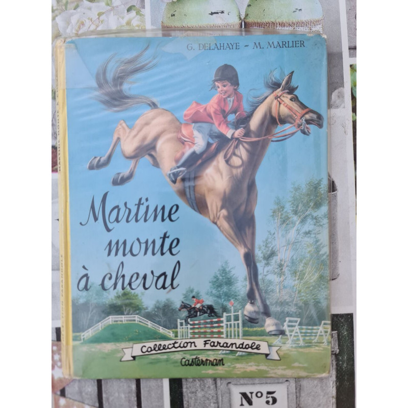 Martine monte à cheval