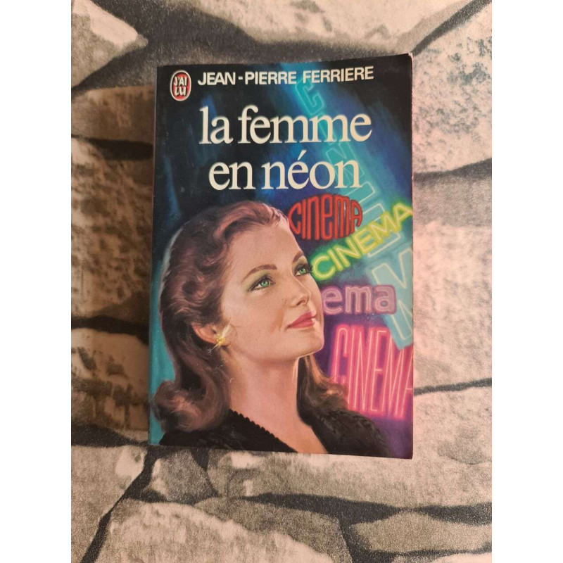 La femme en neon