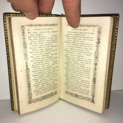 NOUVEAU no 19 CONTENANT EPITRES EVANGILES Mame