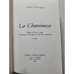 La Chanoinesse