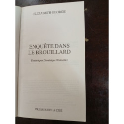 Enquête dans le brouillard