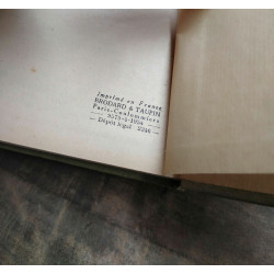 La jeunesse du bossu hachette