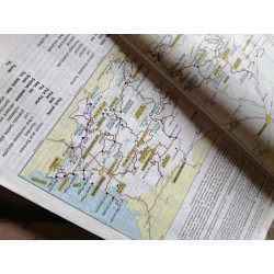 Pyrenees (Michelin Green Guide)