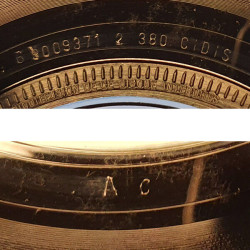 Je Crois Aux Chansons D'amour