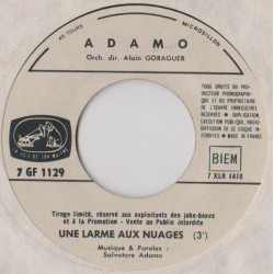 Une Larme Aux Nuages / Vivre