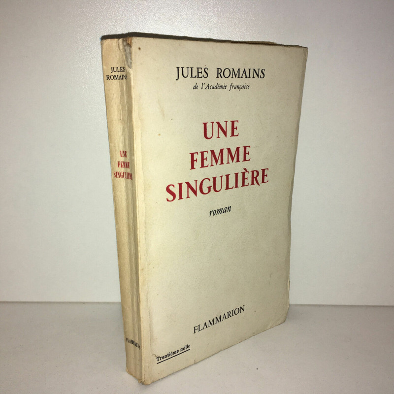 UNE FEMME SINGULIERE roman Flammarion BB8B
