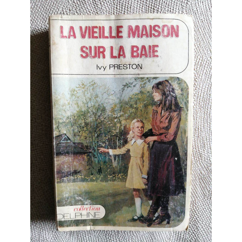 La vieille maison sur la baie