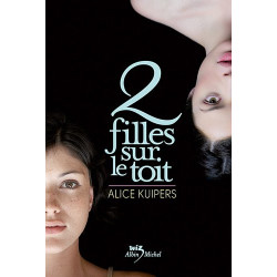 Deux filles sur le toit