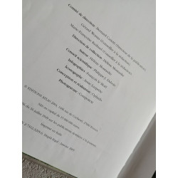 Un roi dans la jungle le tigre (Atlas junior des animaux) [Relié]