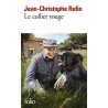 Le collier rouge