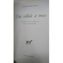 Une cellule à trois