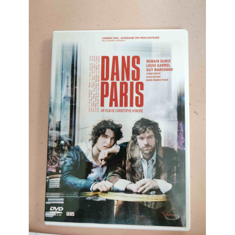 Dans Paris