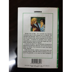 Justine mene la barque