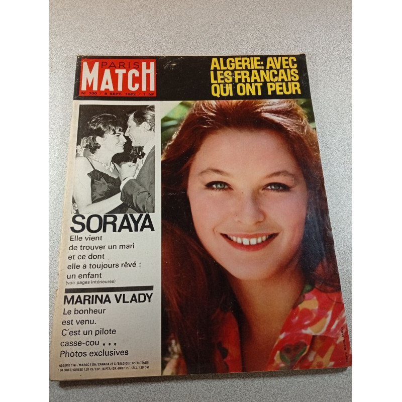 Paris Match n°700