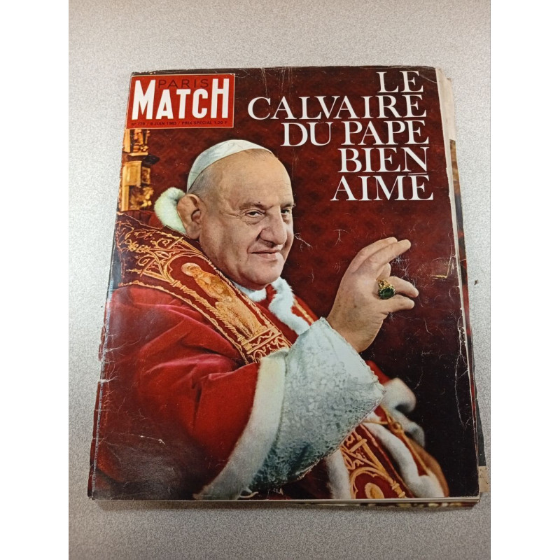 Paris Match n°739 Le Calvaire du Pape Bien Aimé