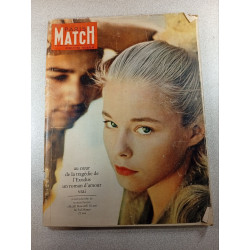 Paris Match n°631 Au cœur de la tragédie de l'Exodus un roman...