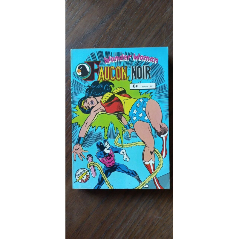 Wonder Woman Faucon Noir